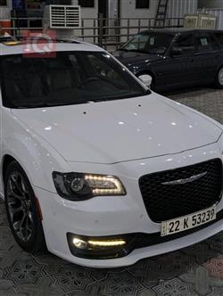 کرایسلەر 300